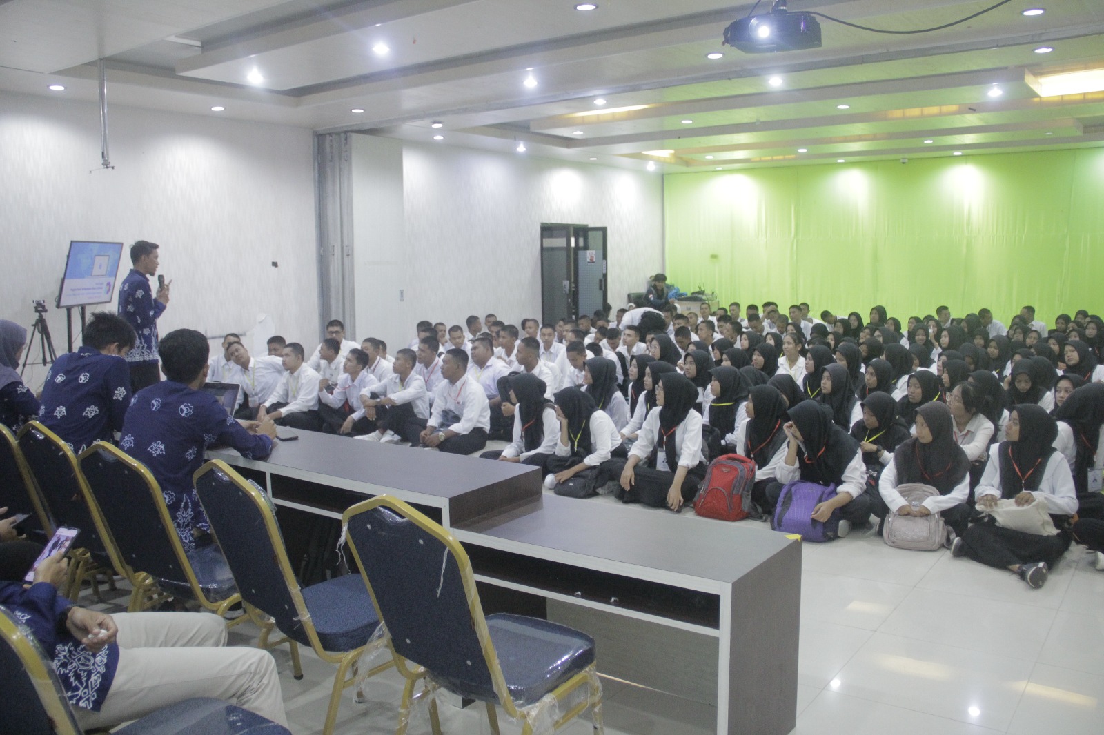 250 Mahasiswa Baru Jurusan Teknik Informatika Mengikuti Acara Pengenalan Jurusan Teknik Informatika Politeknik Negeri Bengkalis Tahun 2023